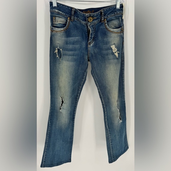 Studio F Women's Distressed Flared Jeans - Picture 1 of 14